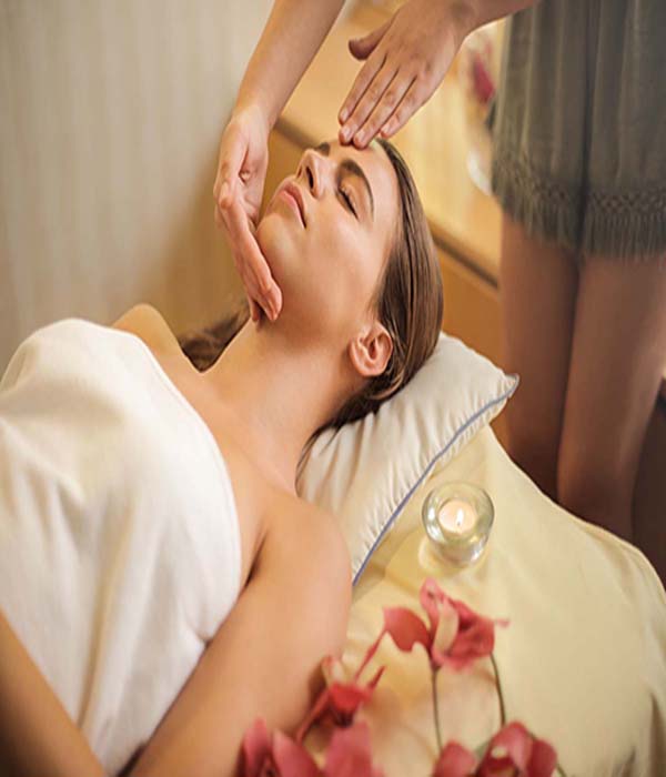 Monaco massage center